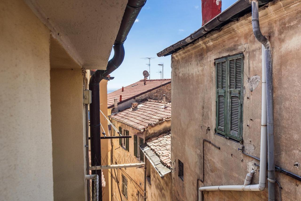 Costiglioli & Elegant Duplex