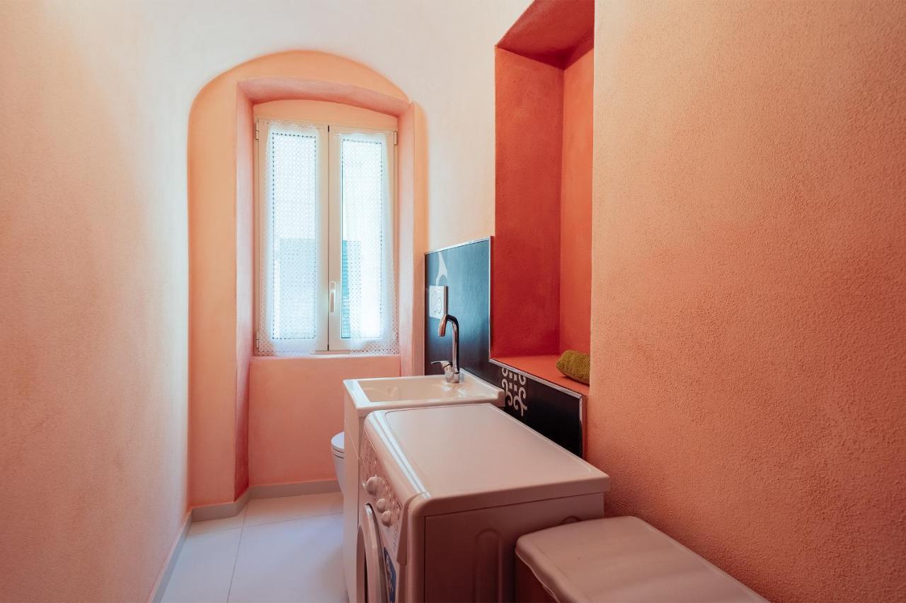 Apartment Costiglioli & Elegant Duplex Sanremo